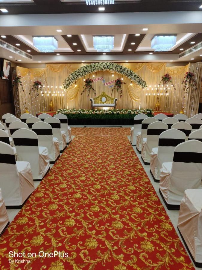 Sri Ram Hotel Tirunelveli Eksteriør bilde