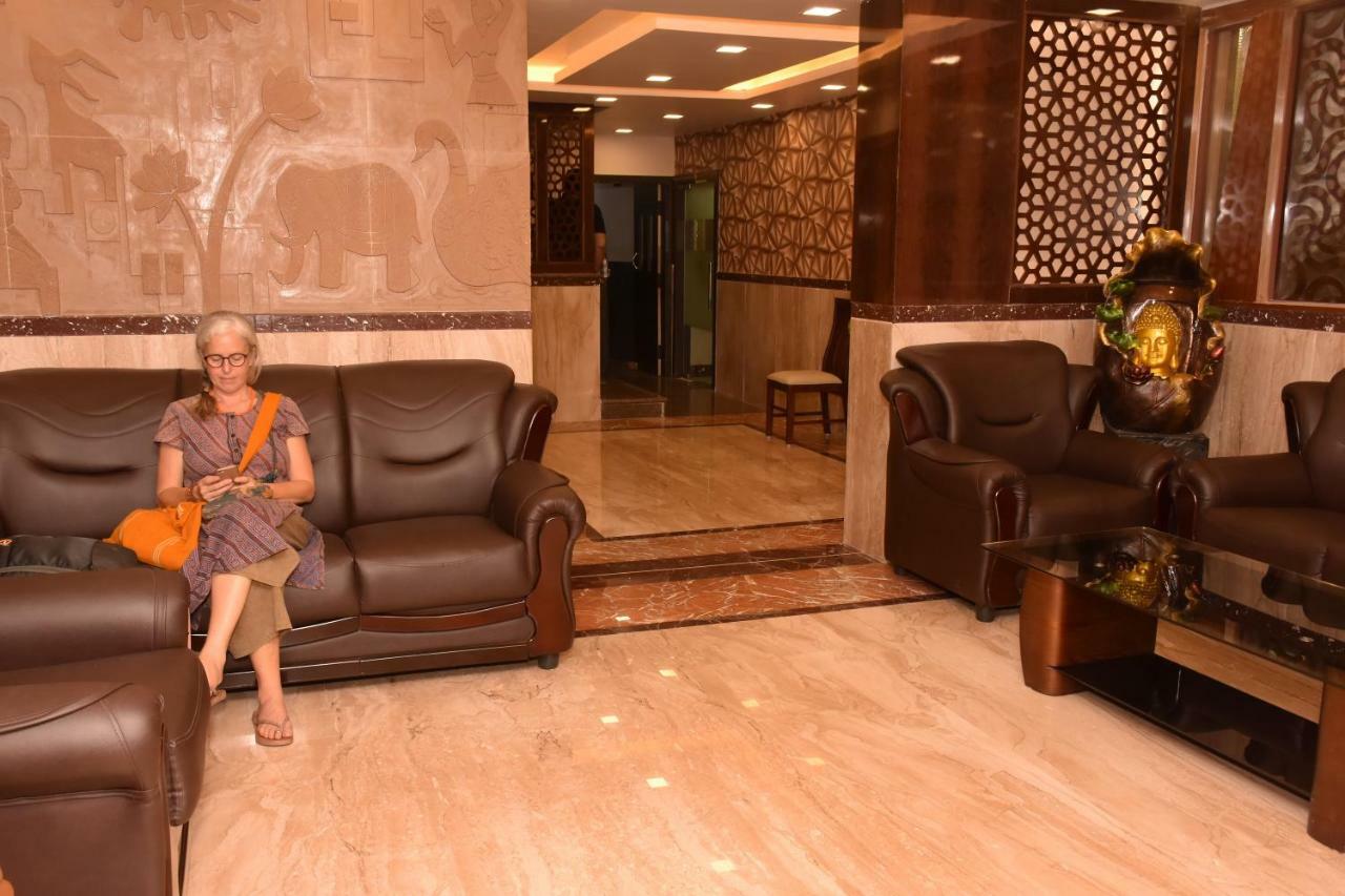 Sri Ram Hotel Tirunelveli Eksteriør bilde